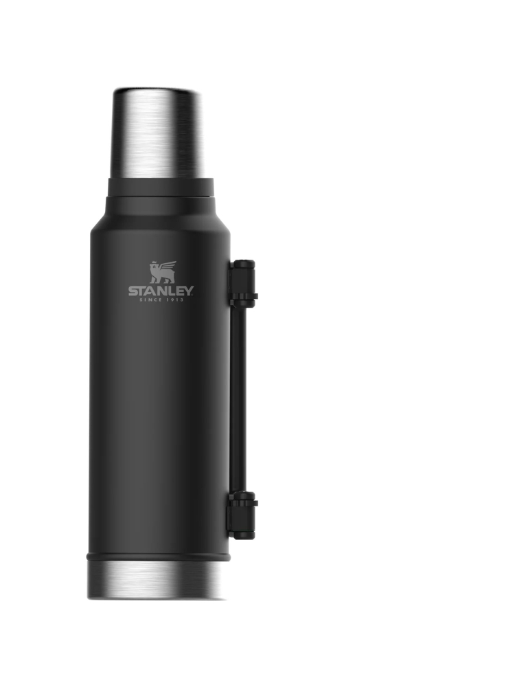 Stanley The Legendary Classic Bottle 1,4L Black 10-08265-002 drinkflessen en thermosflessen online bestellen bij Kathmandu Outdoor & Travel