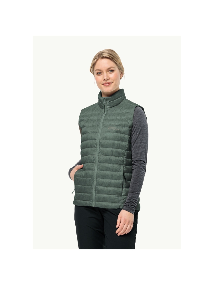 Jack Wolfskin Pilvi Down Vest Women's hedge green 1207771-4311 jassen online bestellen bij Kathmandu Outdoor & Travel