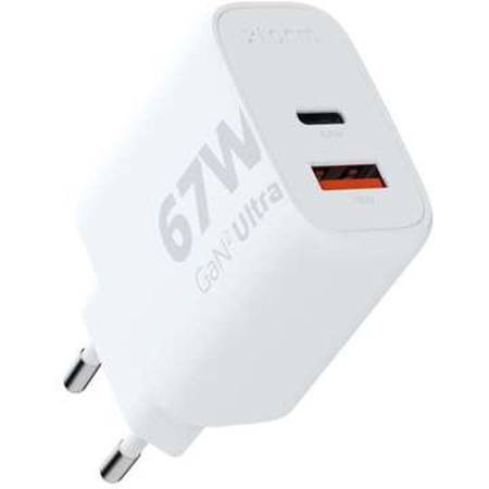 Xtorm  67W GaN-Ultra Essential Wall Charger White