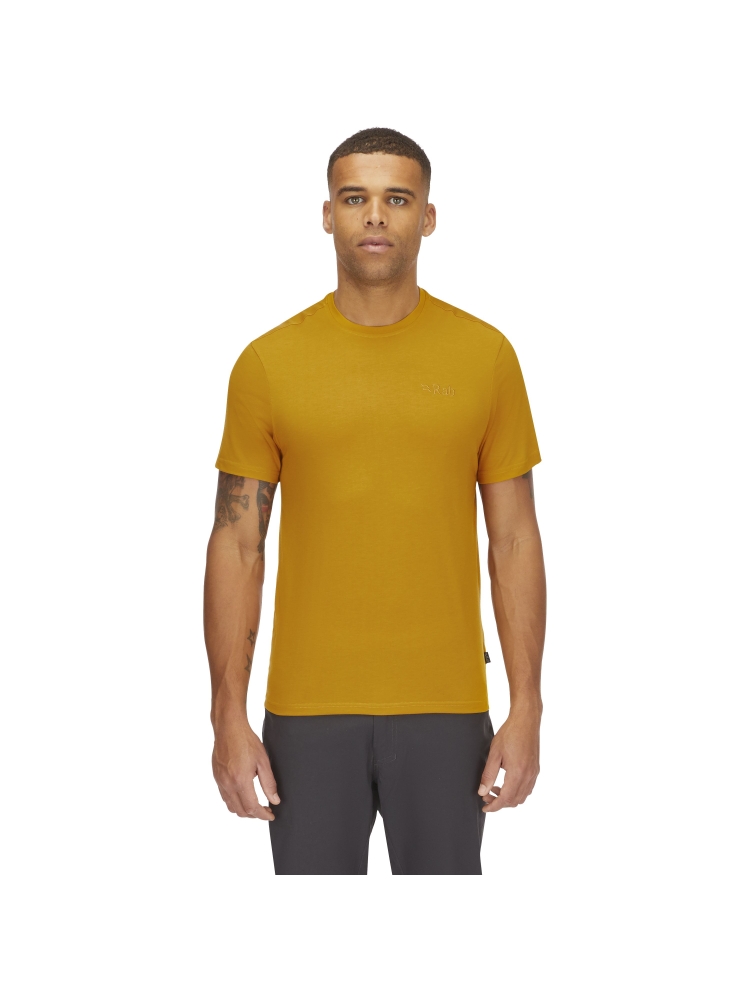 Rab Crimp Logo Tee Sahara QBL-67-SAH shirts en tops online bestellen bij Kathmandu Outdoor & Travel