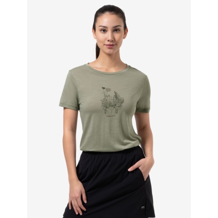 Super Natural  Flowerhand Tee Women's Dried Sage/Black Ink/Copper