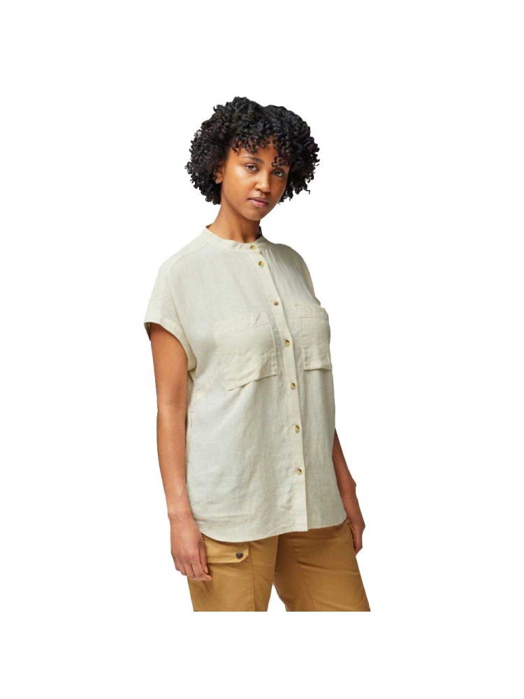 Fjällräven Övik Hemp Shirt Short Sleeve Women's Chalk White 14600160-113 shirts en tops online bestellen bij Kathmandu Outdoor & Travel