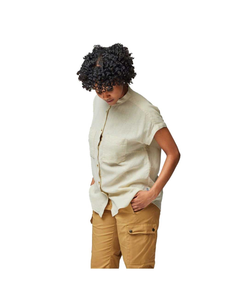 Fjällräven Övik Hemp Shirt Short Sleeve Women's Chalk White 14600160-113 shirts en tops online bestellen bij Kathmandu Outdoor & Travel