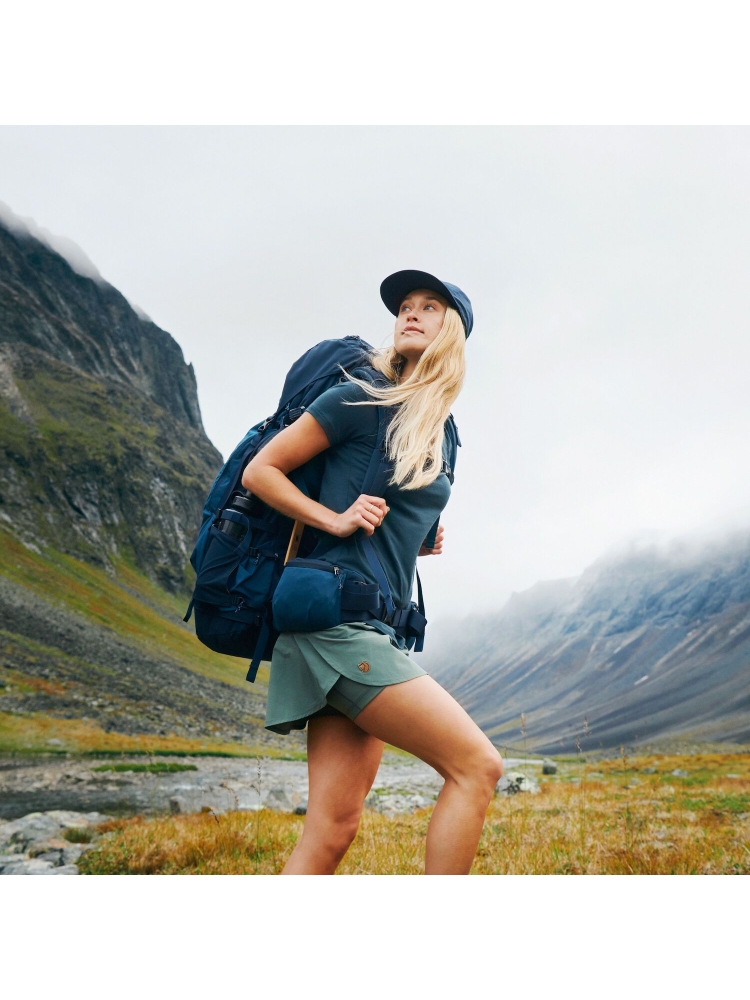 Fjällräven Abisko Midsummer Skort Women's Patina Green 84780-614 jurken en rokken online bestellen bij Kathmandu Outdoor & Travel