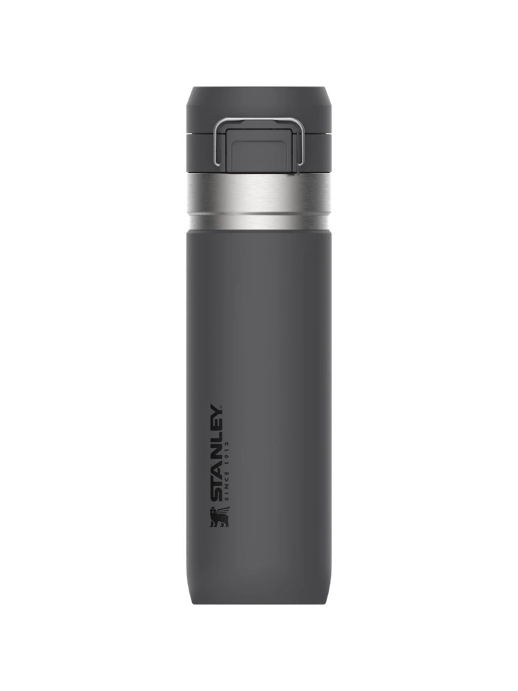 Stanley The Quick-Flip Water Bottle 0,7L Charcoal 10-09149-030 drinkflessen en thermosflessen online bestellen bij Kathmandu Outdoor & Travel