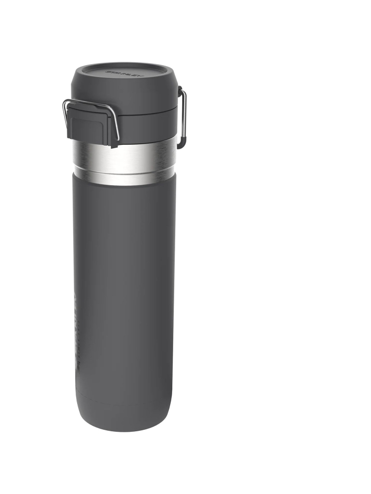 Stanley The Quick-Flip Water Bottle 0,7L Charcoal 10-09149-030 drinkflessen en thermosflessen online bestellen bij Kathmandu Outdoor & Travel