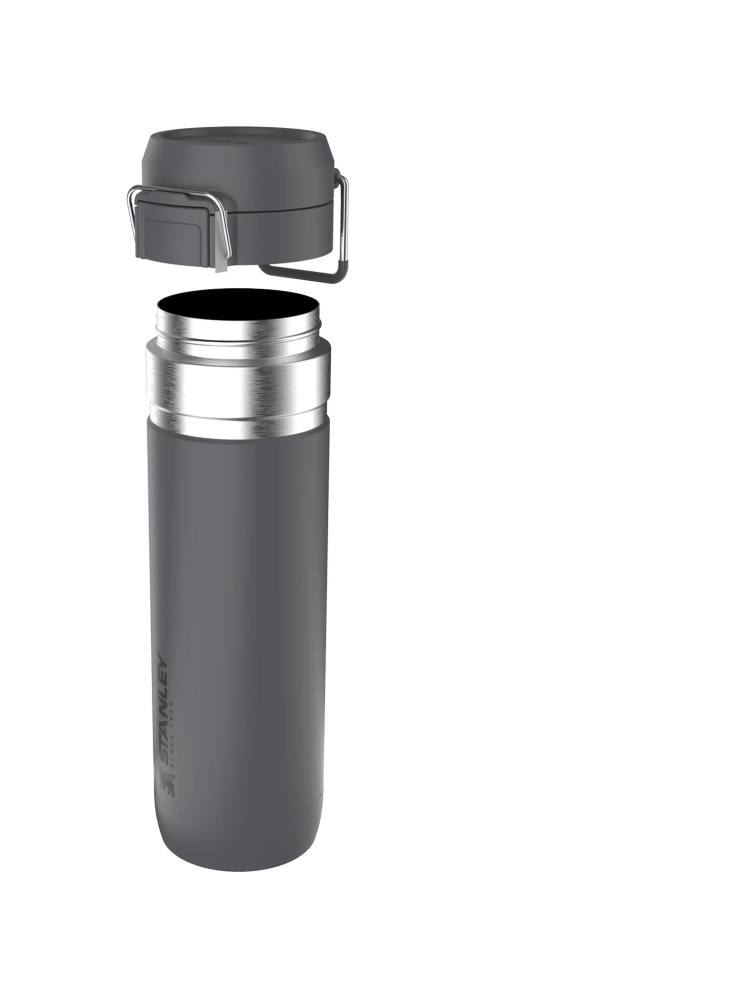 Stanley The Quick-Flip Water Bottle 0,7L Charcoal 10-09149-030 drinkflessen en thermosflessen online bestellen bij Kathmandu Outdoor & Travel