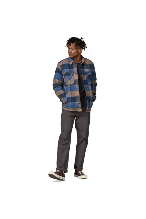 Patagonia LW Insulated Fjord Flannel Shirt William: Smolder Blue 20386-WMBL shirts en tops online bestellen bij Kathmandu Outdoor & Travel