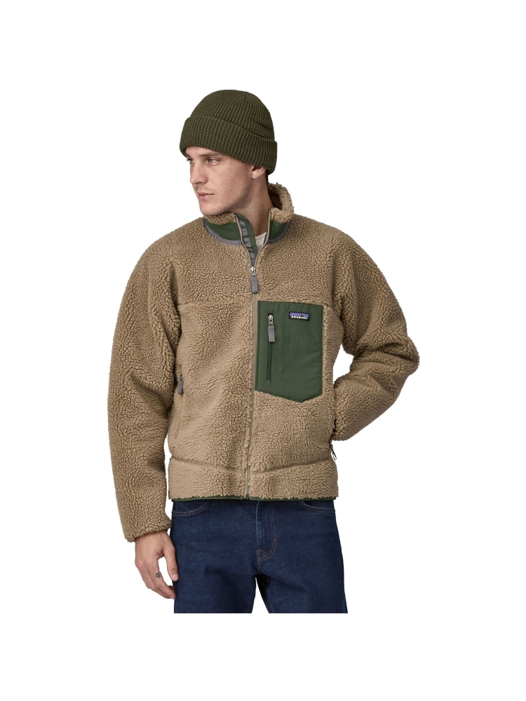 Patagonia Classic Retro-X Jkt Seabird Grey 23056-SBDY fleeces en truien online bestellen bij Kathmandu Outdoor & Travel