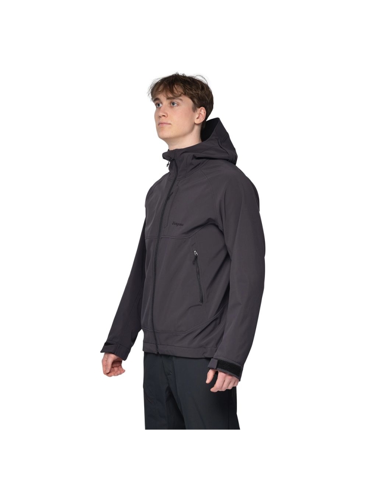 Bergans Vaagaa Softshell Jacket Hood Black 3362-91 jassen online bestellen bij Kathmandu Outdoor & Travel