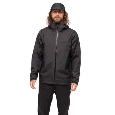 Bergans  Vaagaa Light 3L Shell Jacket Black