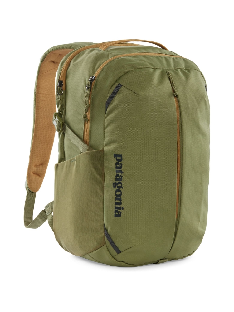 Patagonia Refugio Day Pack 26L Buckhorn Green 47913-BUGR dagrugzakken online bestellen bij Kathmandu Outdoor & Travel