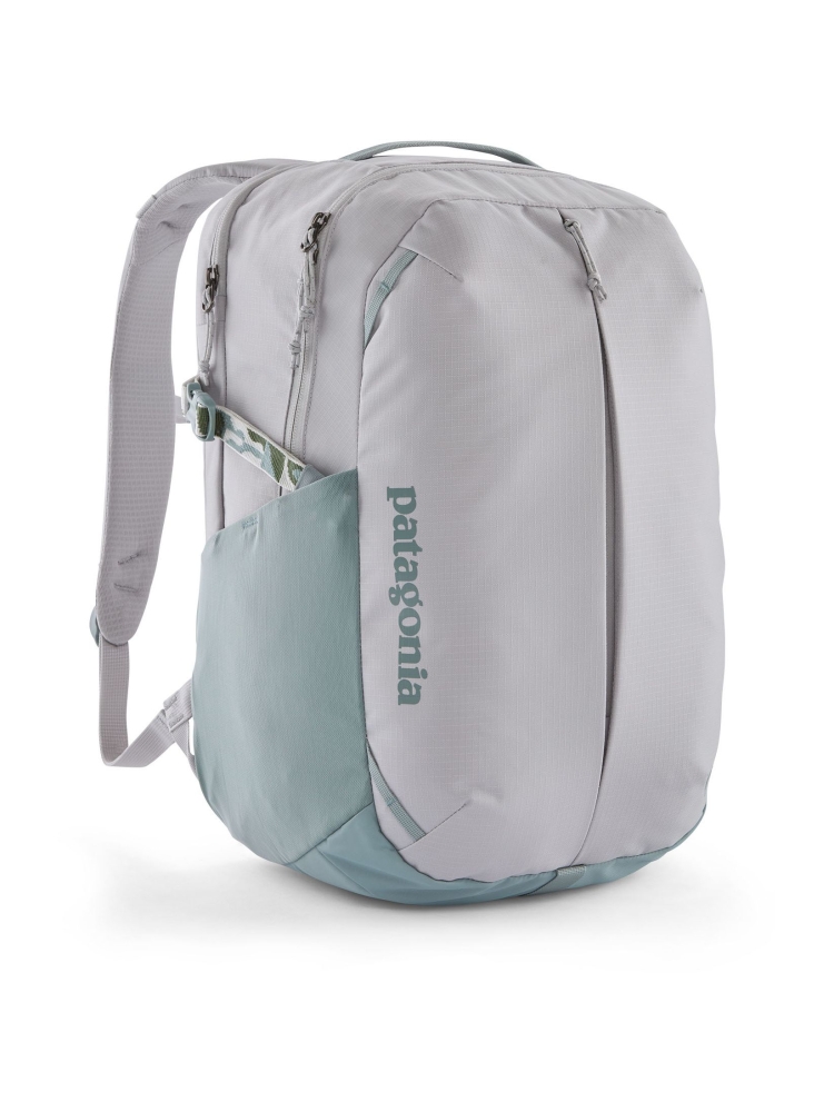 Patagonia Refugio Day Pack 26L Crisp Grey 47913-CRGY dagrugzakken online bestellen bij Kathmandu Outdoor & Travel