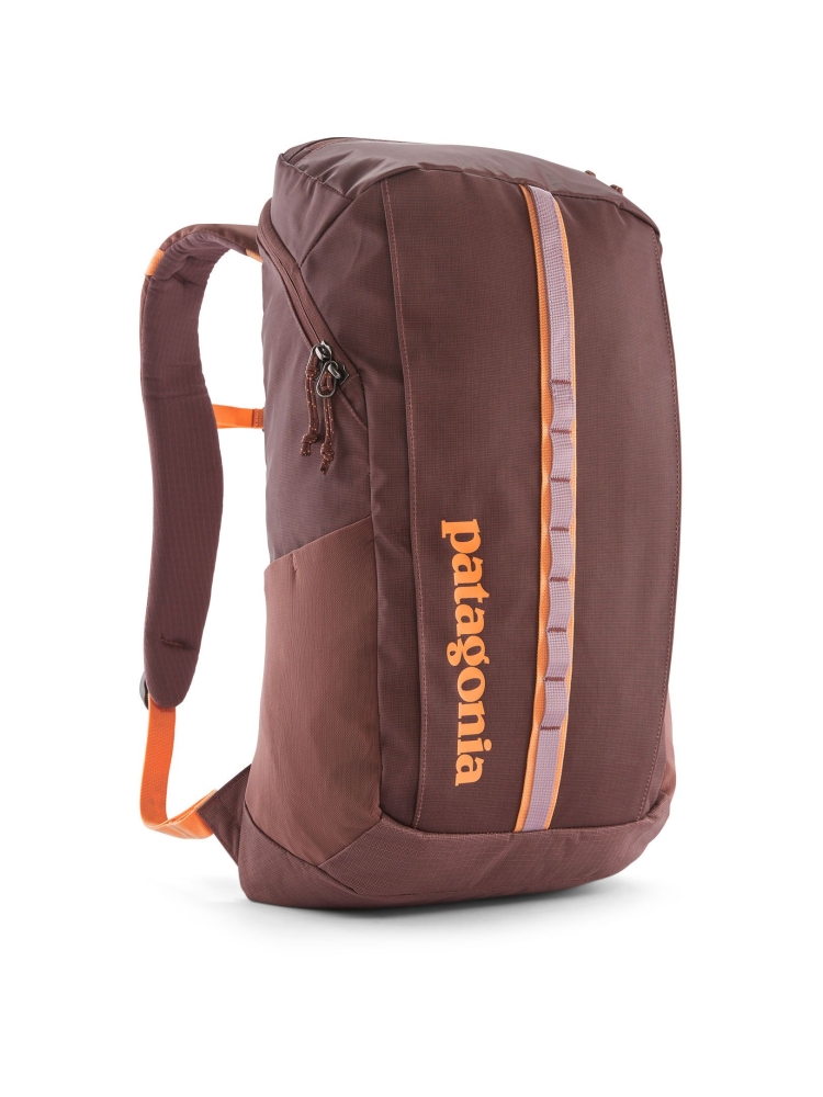 Patagonia Black Hole Pack 25L Dulse Mauve 49298-DLMA dagrugzakken online bestellen bij Kathmandu Outdoor & Travel