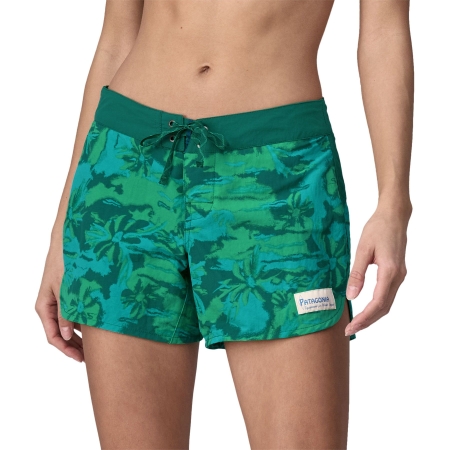 Patagonia  Wavefarer Boardshorts - 5 in. Women's Cliffs and Waves: Conifer Gree