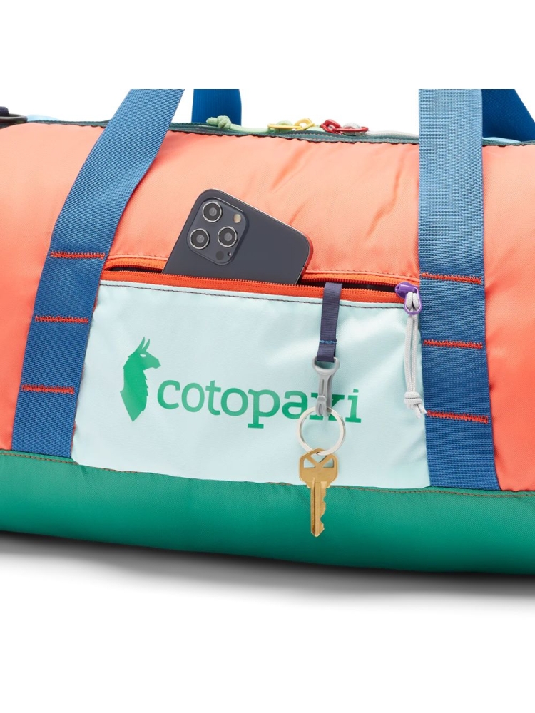 Cotopaxi Ligera 32L Duffel Bag Del Dia L32-S25-DD duffels online bestellen bij Kathmandu Outdoor & Travel