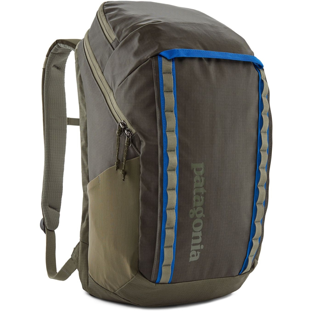 Patagonia Black Hole Pack 32L Basin Green 49302-BSNG dagrugzakken online bestellen bij Kathmandu Outdoor & Travel