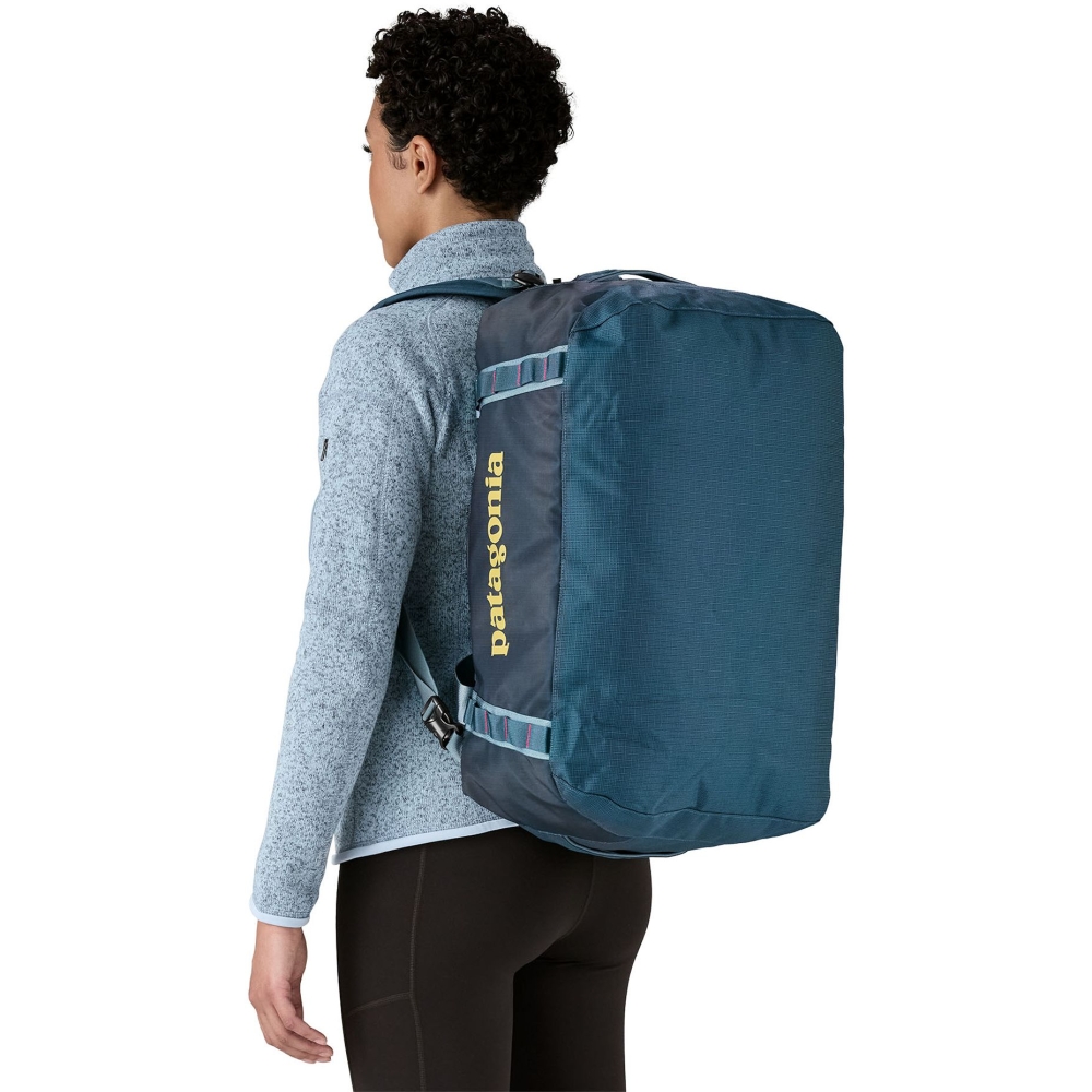 Patagonia Black Hole Duffel 40L Tidal Teal 49339-TDT-ALL duffels online bestellen bij Kathmandu Outdoor & Travel