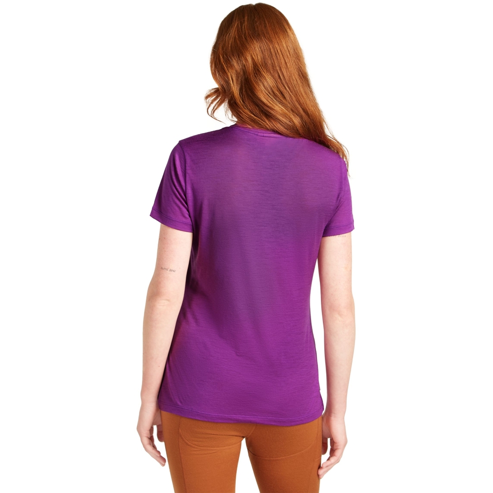 Icebreaker Mer 150 Tech Lite SS Scoop Tee Panax Women's Passion IB0A576Q-0A31 shirts en tops online bestellen bij Kathmandu Outdoor & Travel