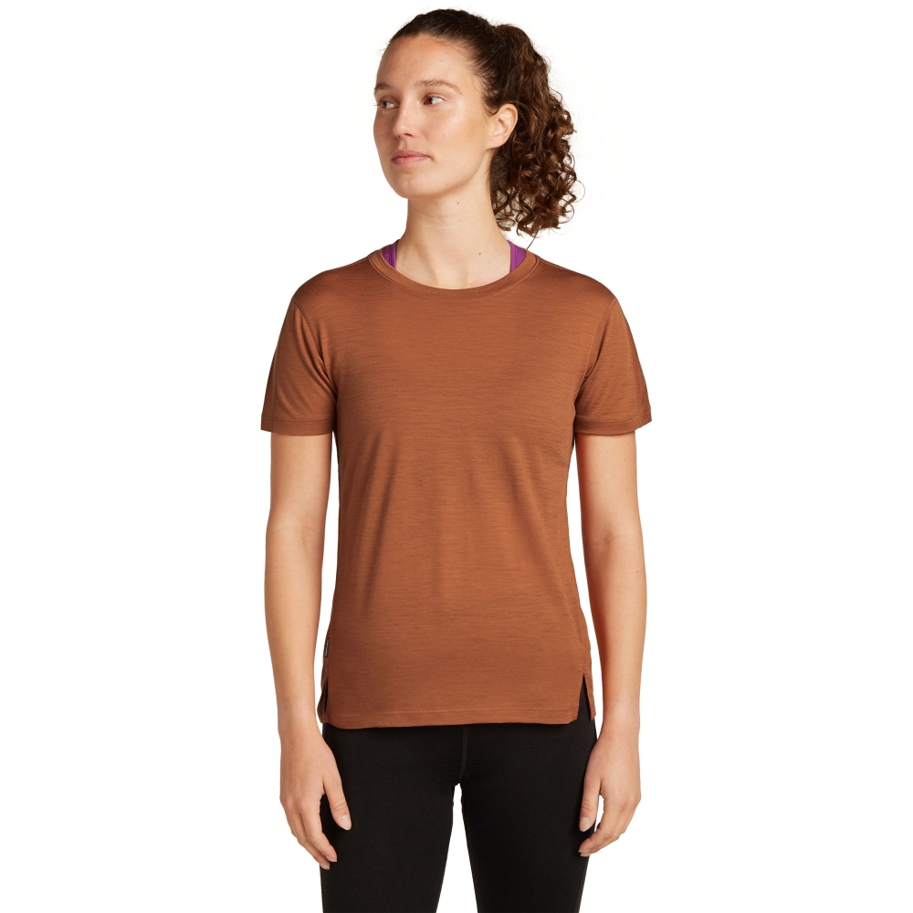 Icebreaker Mer 150 Ace SS Tee Women's Dusty Clay IB0A56Y6-0B01 shirts en tops online bestellen bij Kathmandu Outdoor & Travel