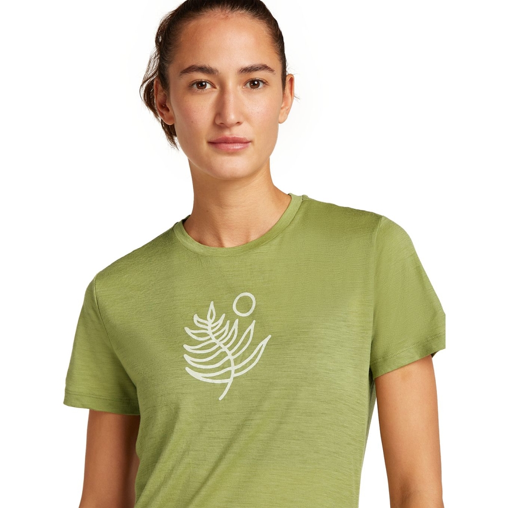 Icebreaker Mer 150 Tech Lite SS Tee Fresh Fern Women's Olive IB0A576P-0AA1 shirts en tops online bestellen bij Kathmandu Outdoor & Travel