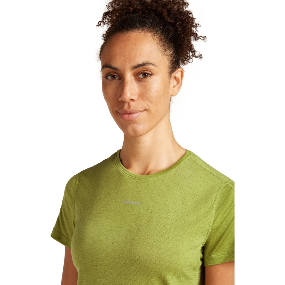 Icebreaker Mer 125 Cool-Lite Speed SS Tee Women's Olive IB0A577L-0AA1 shirts en tops online bestellen bij Kathmandu Outdoor & Travel