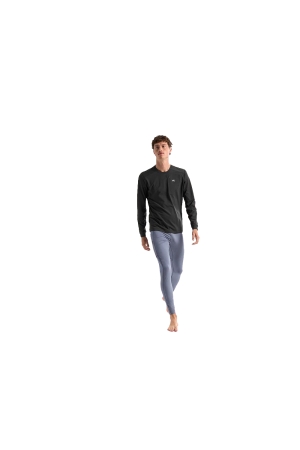 Arc'teryx Rho Lt Crew Neck Black 9417-Black fleeces en truien online bestellen bij Kathmandu Outdoor & Travel