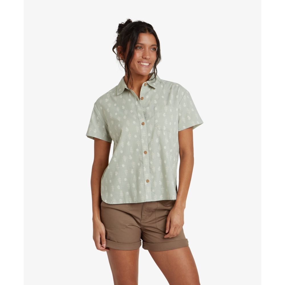 Sherpa Adventure Gear Jaya Camp Shirt Women's Celery Indi Blossom SW21029-889 shirts en tops online bestellen bij Kathmandu Outdoor & Travel