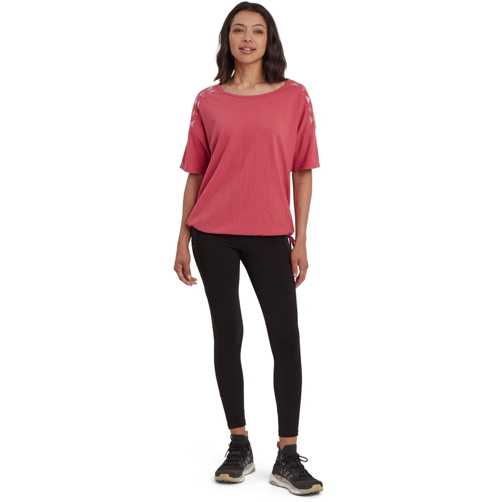 Sherpa Adventure Gear Kalindi Top Women's Rosie SW21037-415 shirts en tops online bestellen bij Kathmandu Outdoor & Travel