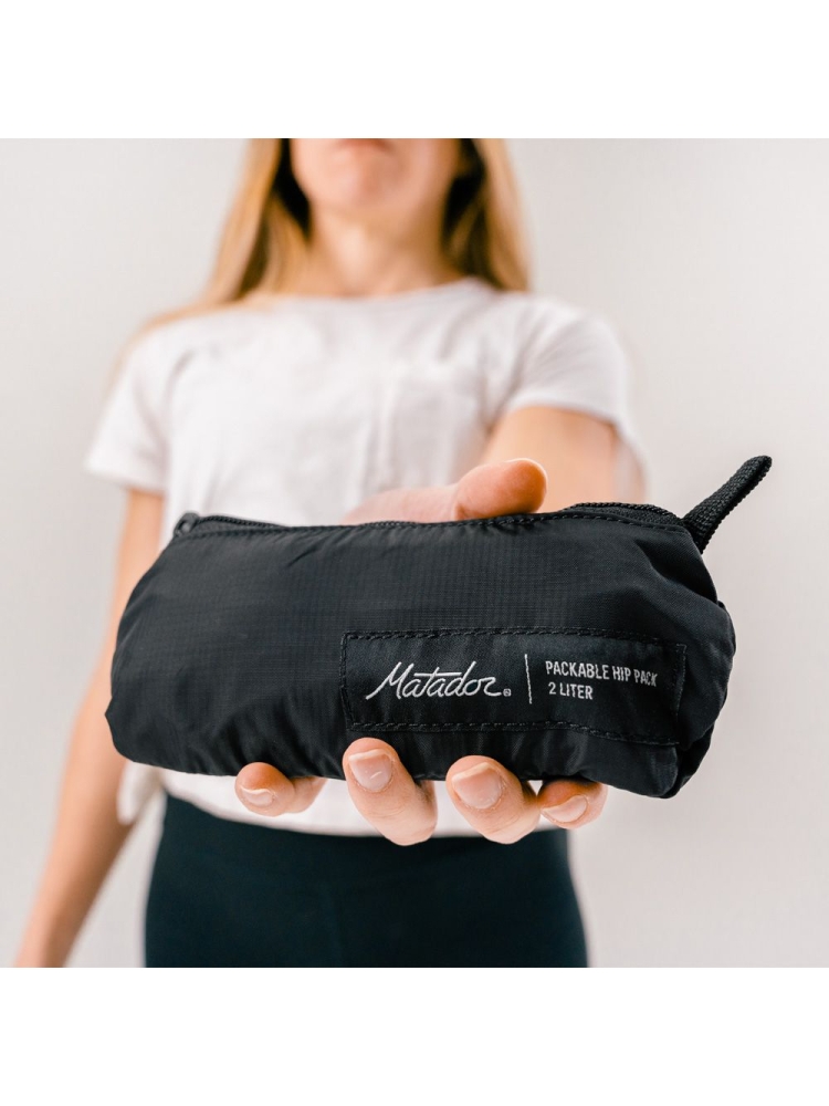 Matador Matador ReFraction Packable Sling Black MATOG2HP01BK tassen online bestellen bij Kathmandu Outdoor & Travel